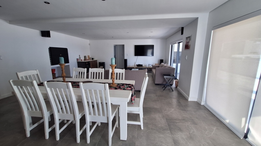 3 Bedroom Property for Sale in Dwarskersbos Western Cape